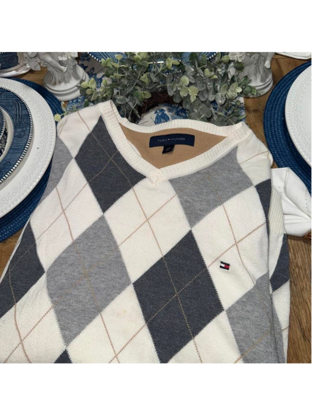 Vintage Tommy Hilfiger v-neck sweater